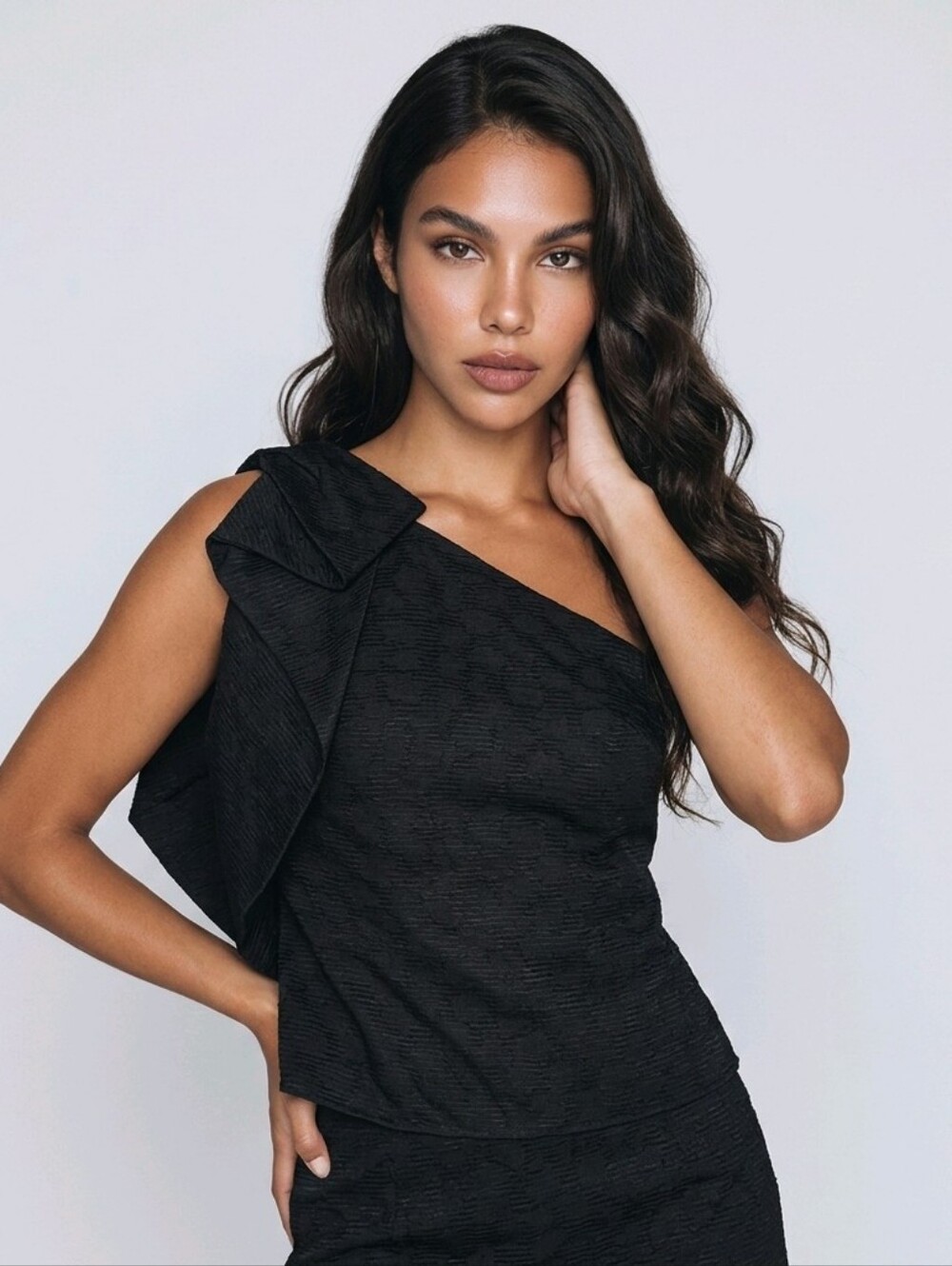 NWT Banana Republic One-Shoulder Black Ruffle Camisole Size 0 Black Top Shirt